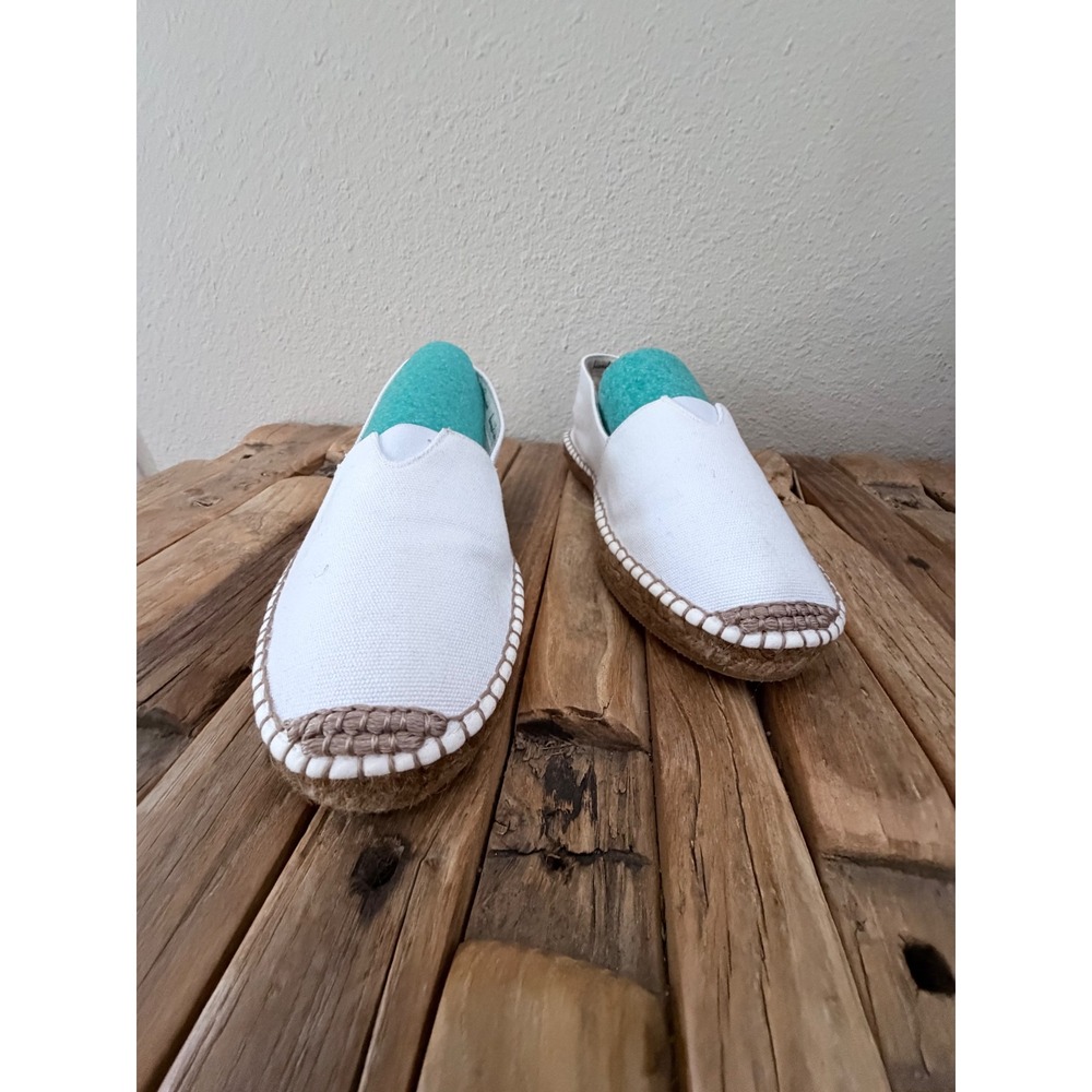 Viscata Espadrilles Size 40 White Canvas Slip On Hand Made in Spain Flats